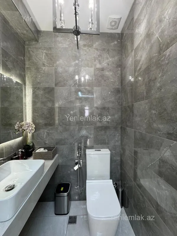 Satılır 4 otaqlı yeni tikili 146 m²