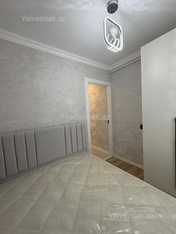 Satılır 2 otaqlı köhnə tikili 40 m²