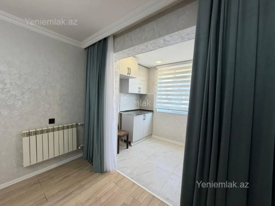 Satılır 2 otaqlı köhnə tikili 40 m²