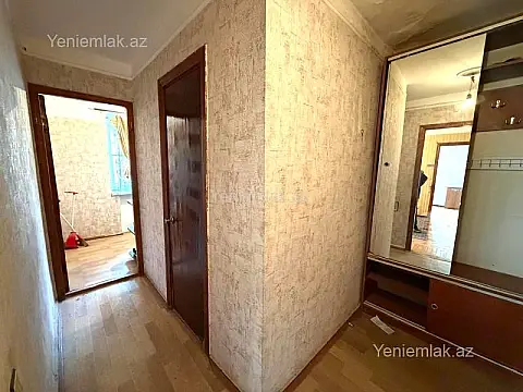 Satılır 2 otaqlı köhnə tikili 45 m²