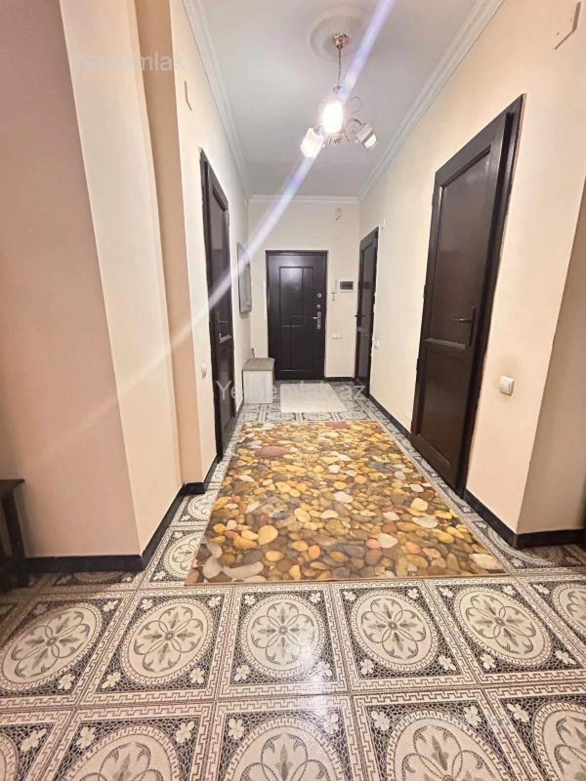 Satılır 3 otaqlı yeni tikili 82.3 m²