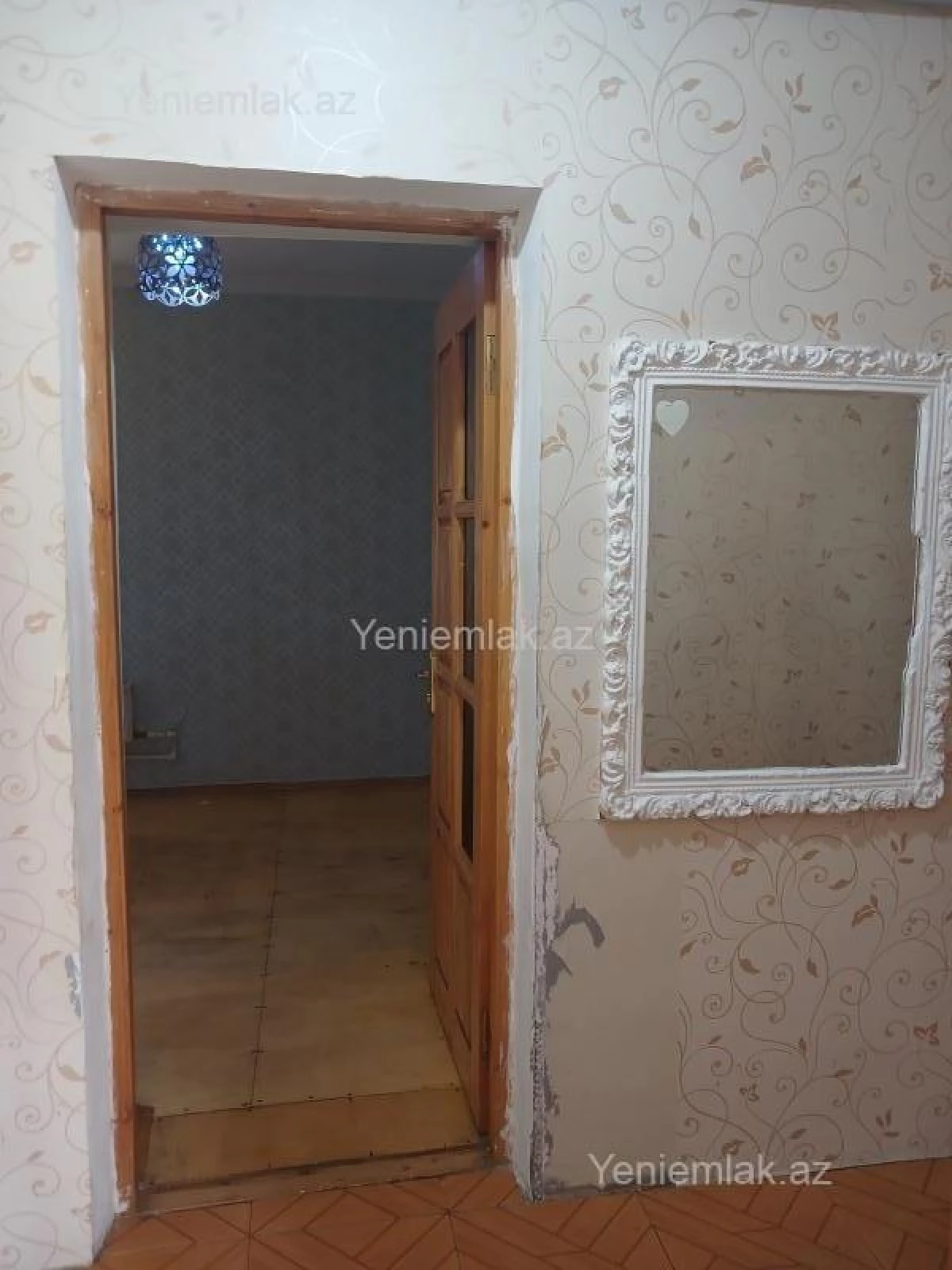 Satılır 3 otaqlı köhnə tikili 55 m²