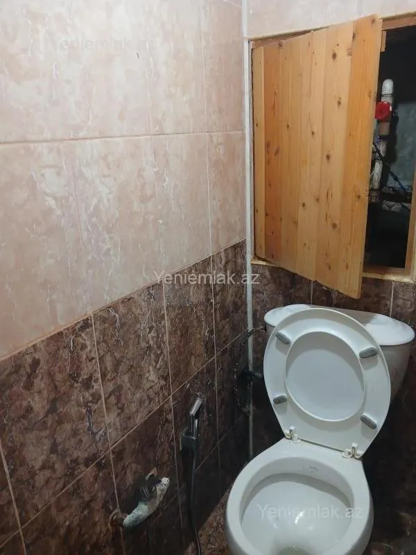 Satılır 3 otaqlı köhnə tikili 55 m²