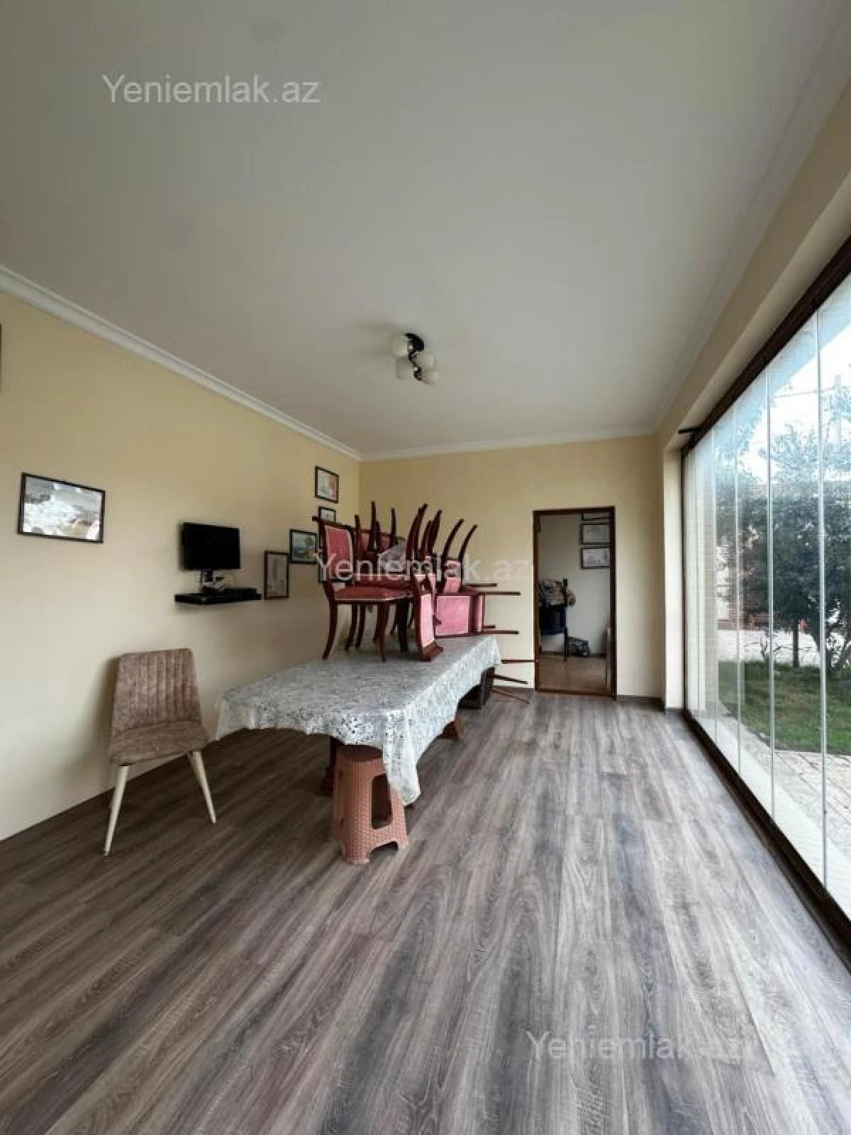 Satılır 6 otaqlı həyət evi 150 m²