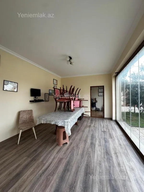 Satılır 6 otaqlı həyət evi 150 m²