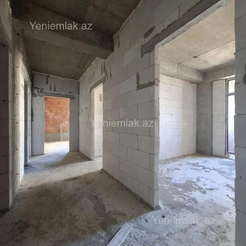 Satılır 3 otaqlı yeni tikili 122.2 m²