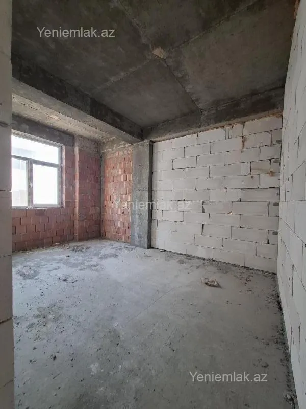 Satılır 3 otaqlı yeni tikili 122.2 m²