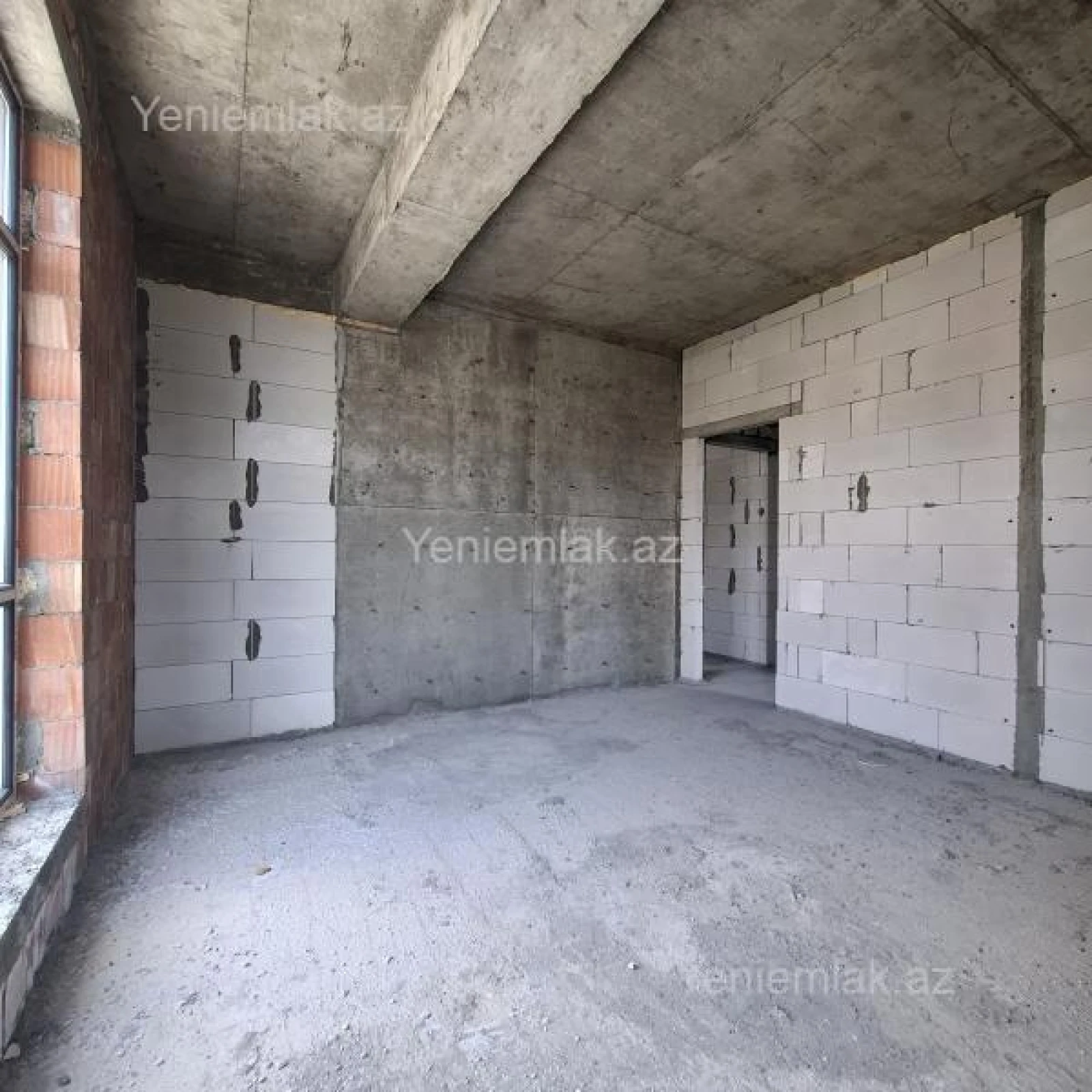 Satılır 3 otaqlı yeni tikili 122.2 m²