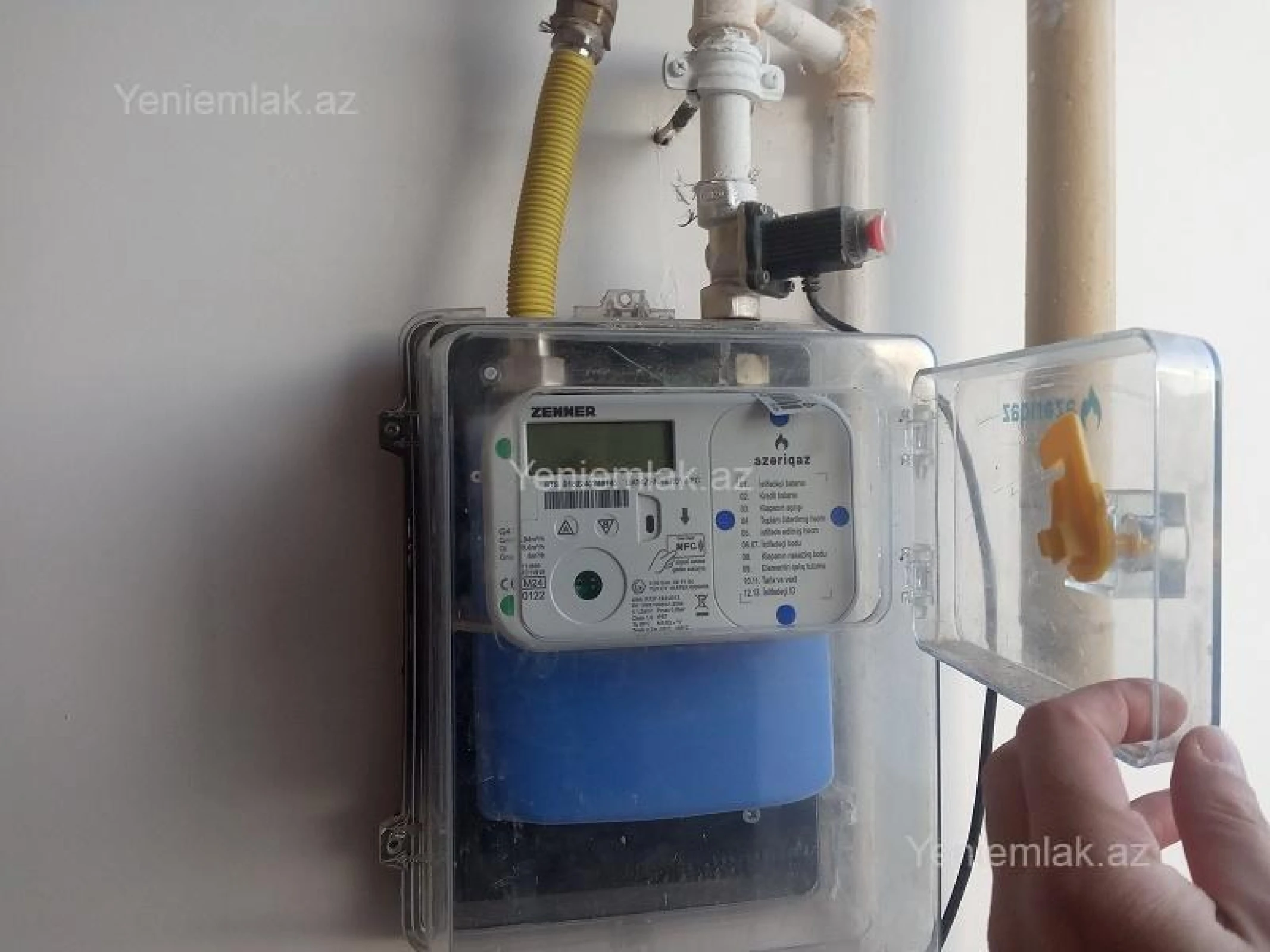 Satılır 1 otaqlı yeni tikili 65.4 m²