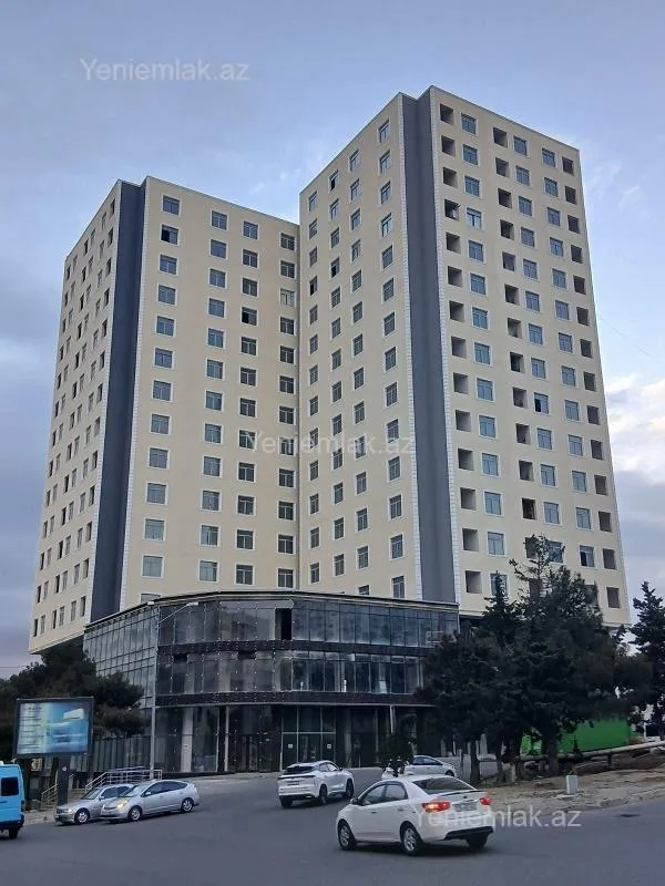 Satılır 1 otaqlı yeni tikili 65.4 m²