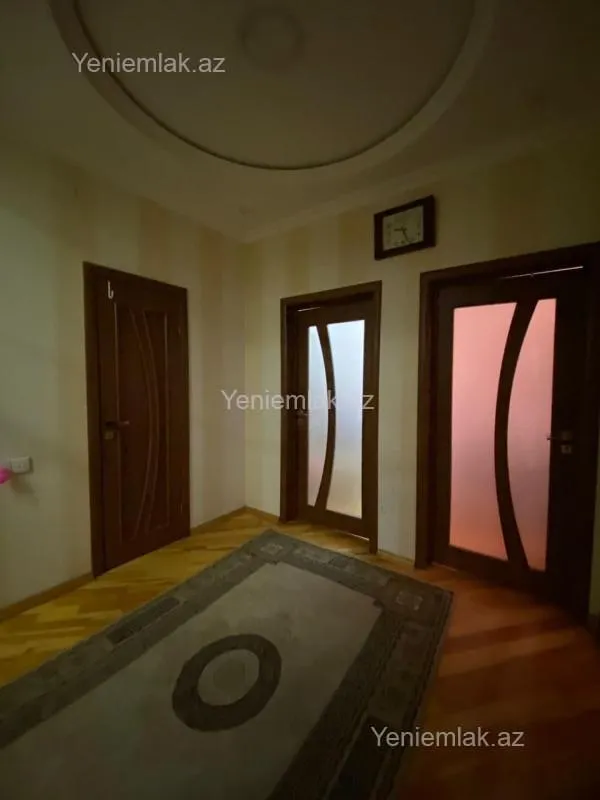 Satılır 3 otaqlı yeni tikili 90 m²