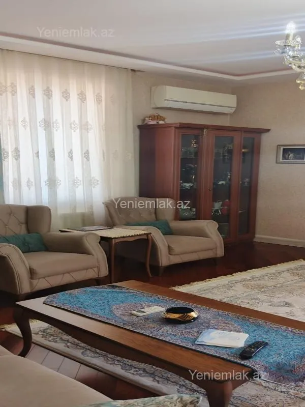 Satılır 3 otaqlı yeni tikili 155 m²