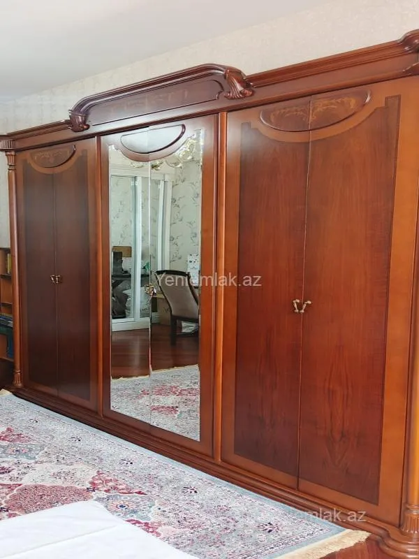 Satılır 3 otaqlı yeni tikili 155 m²