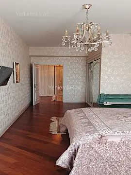 Satılır 3 otaqlı yeni tikili 155 m²