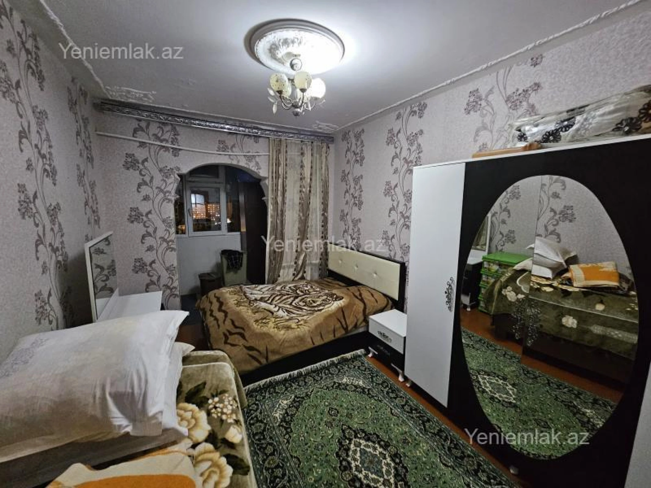 Satılır 2 otaqlı köhnə tikili 55 m²