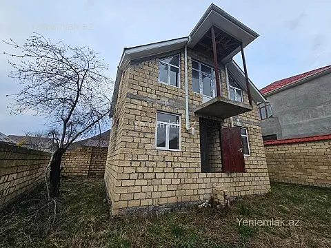 Satılır 5 otaqlı həyət evi 140 m²