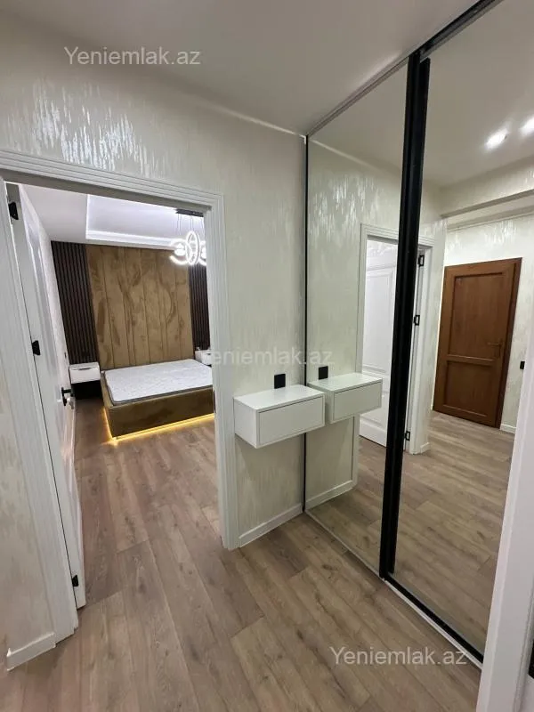 Satılır 2 otaqlı köhnə tikili 60 m²