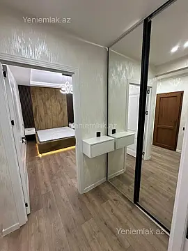 Satılır 2 otaqlı köhnə tikili 60 m²