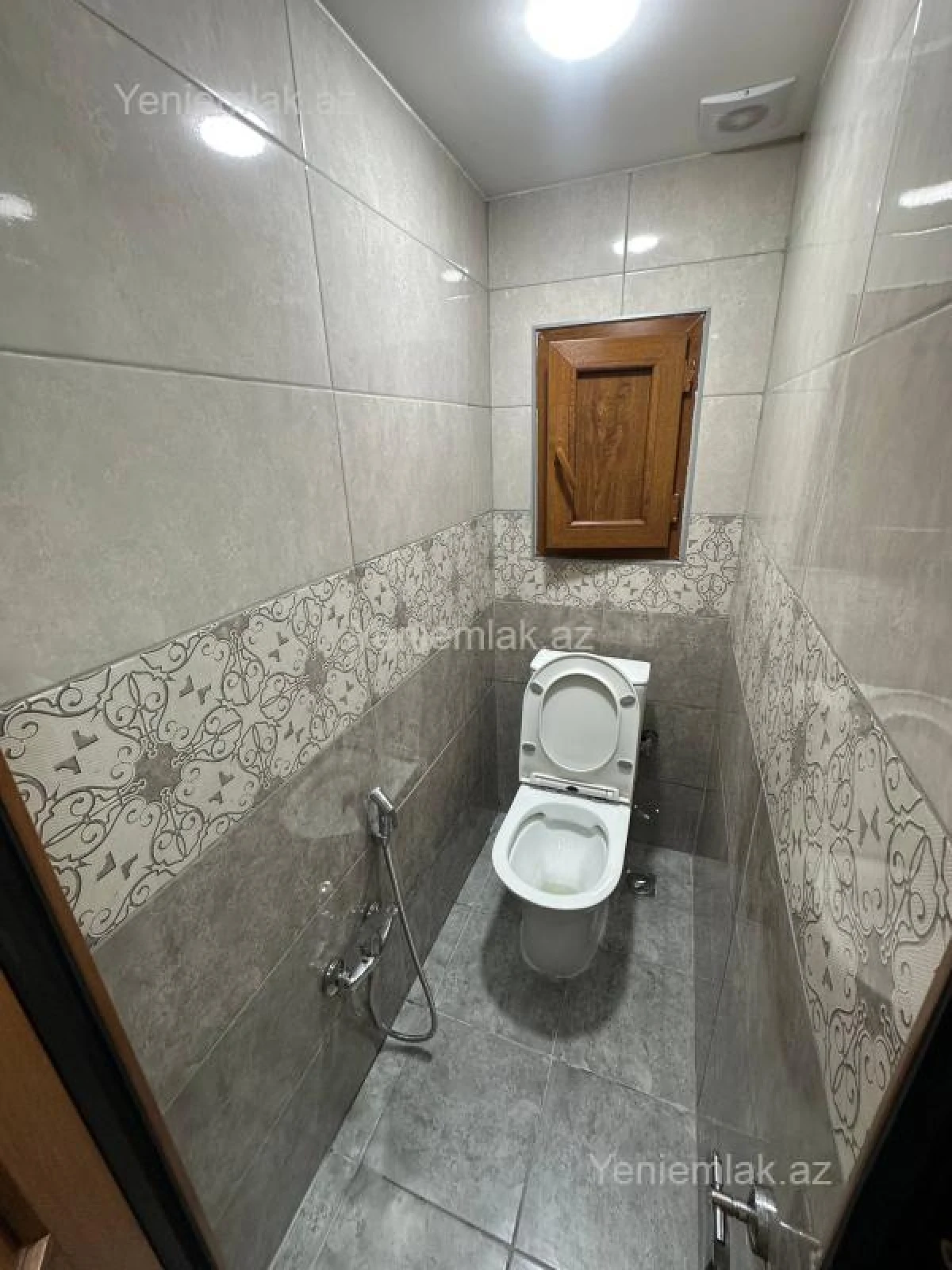Satılır 2 otaqlı köhnə tikili 60 m²