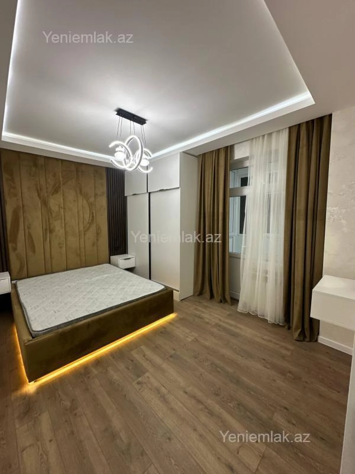Satılır 2 otaqlı köhnə tikili 60 m²