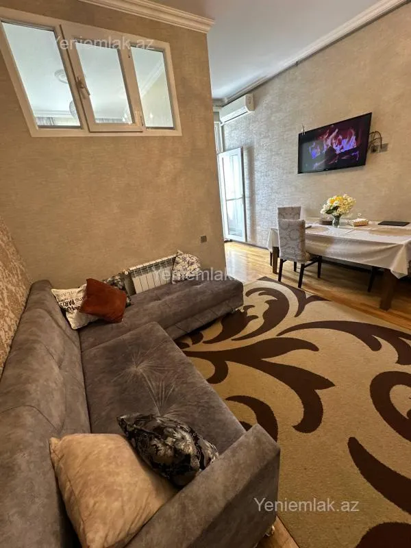 Satılır 3 otaqlı yeni tikili 53 m²