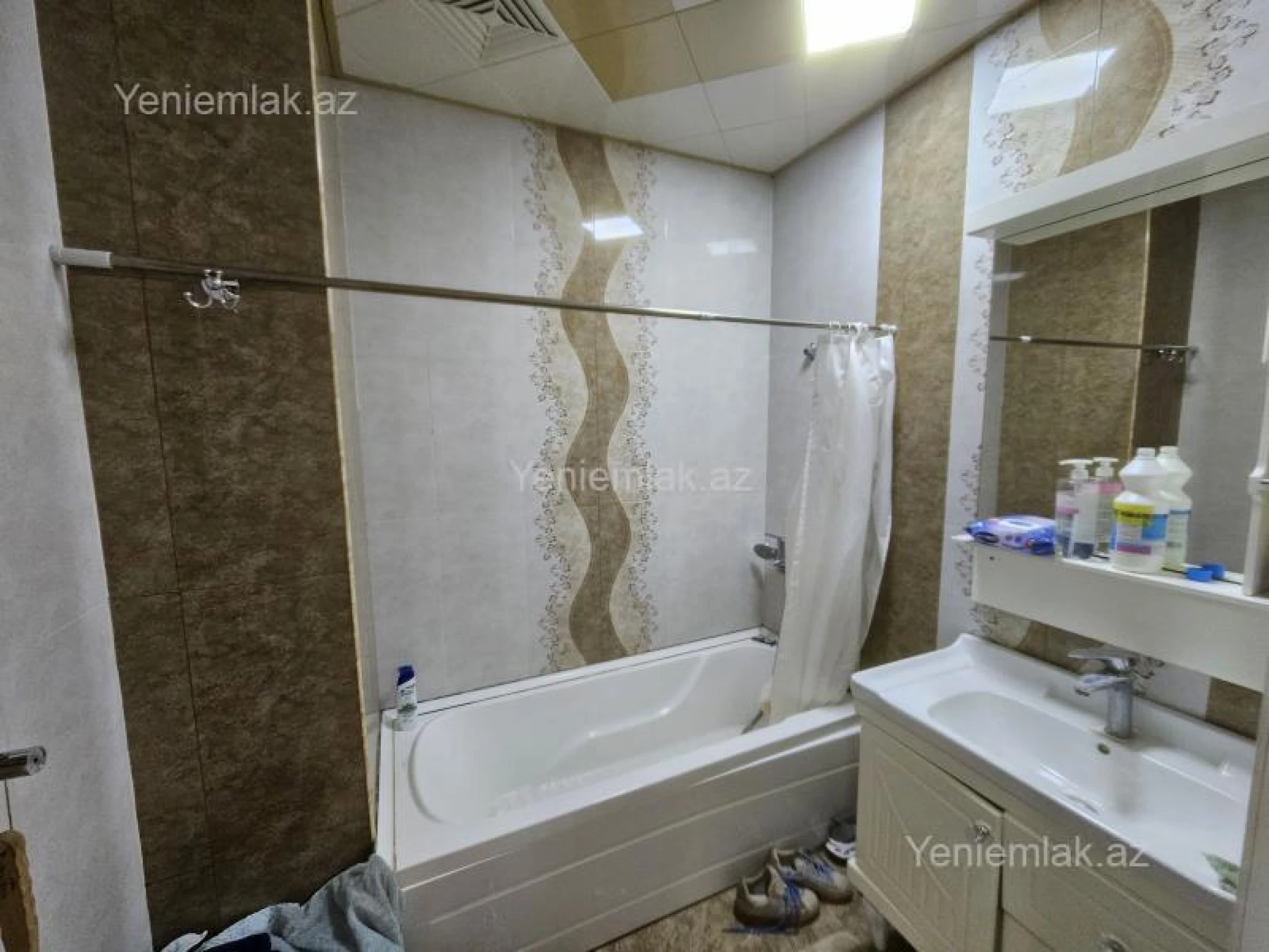 Satılır 2 otaqlı yeni tikili 90 m²