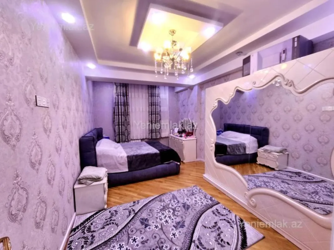 Satılır 2 otaqlı yeni tikili 90 m²