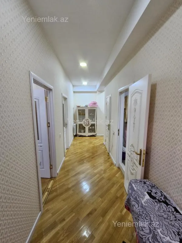 Satılır 2 otaqlı yeni tikili 90 m²