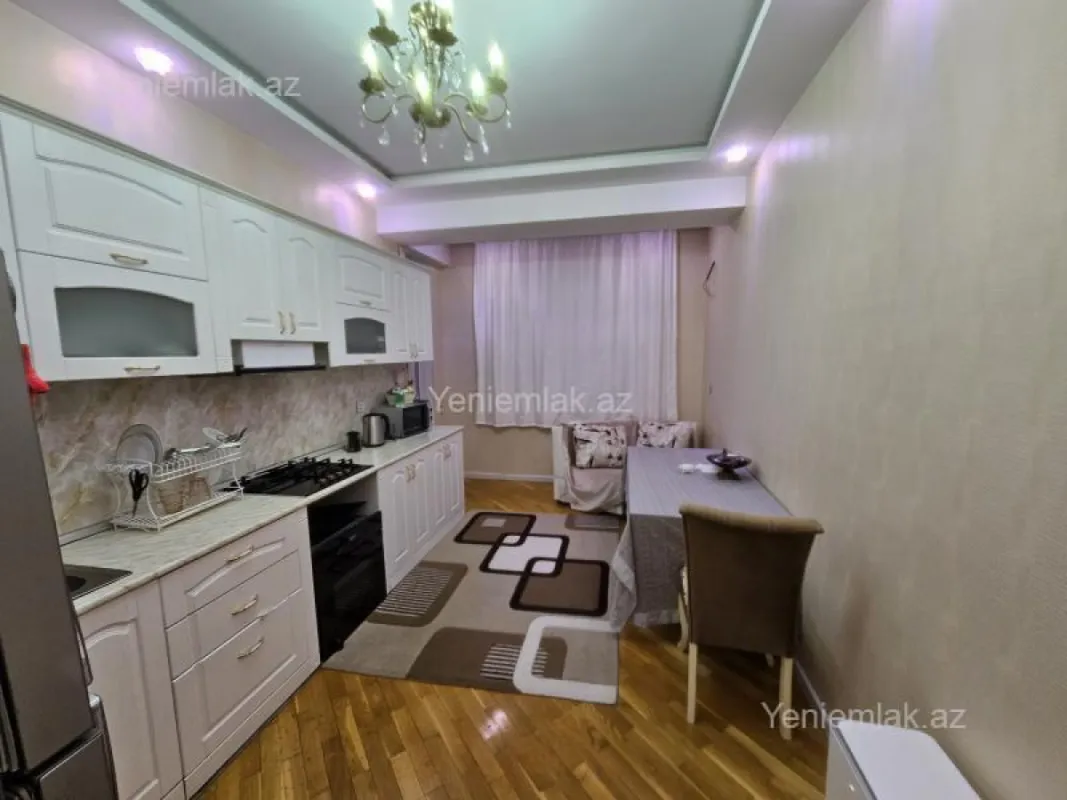 Satılır 2 otaqlı yeni tikili 90 m²