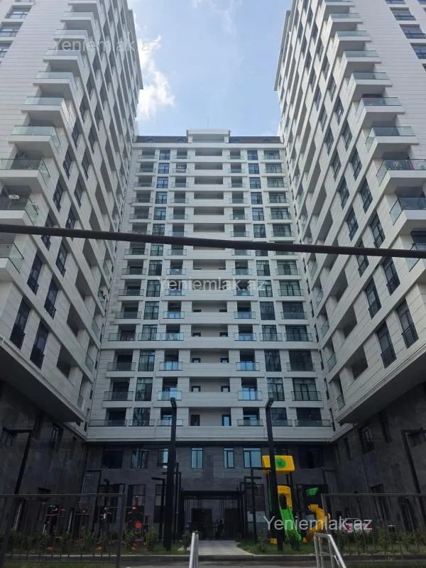 Satılır 2 otaqlı yeni tikili 94.5 m²
