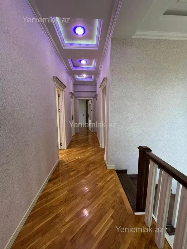 Satılır 6 otaqlı həyət evi 200 m²