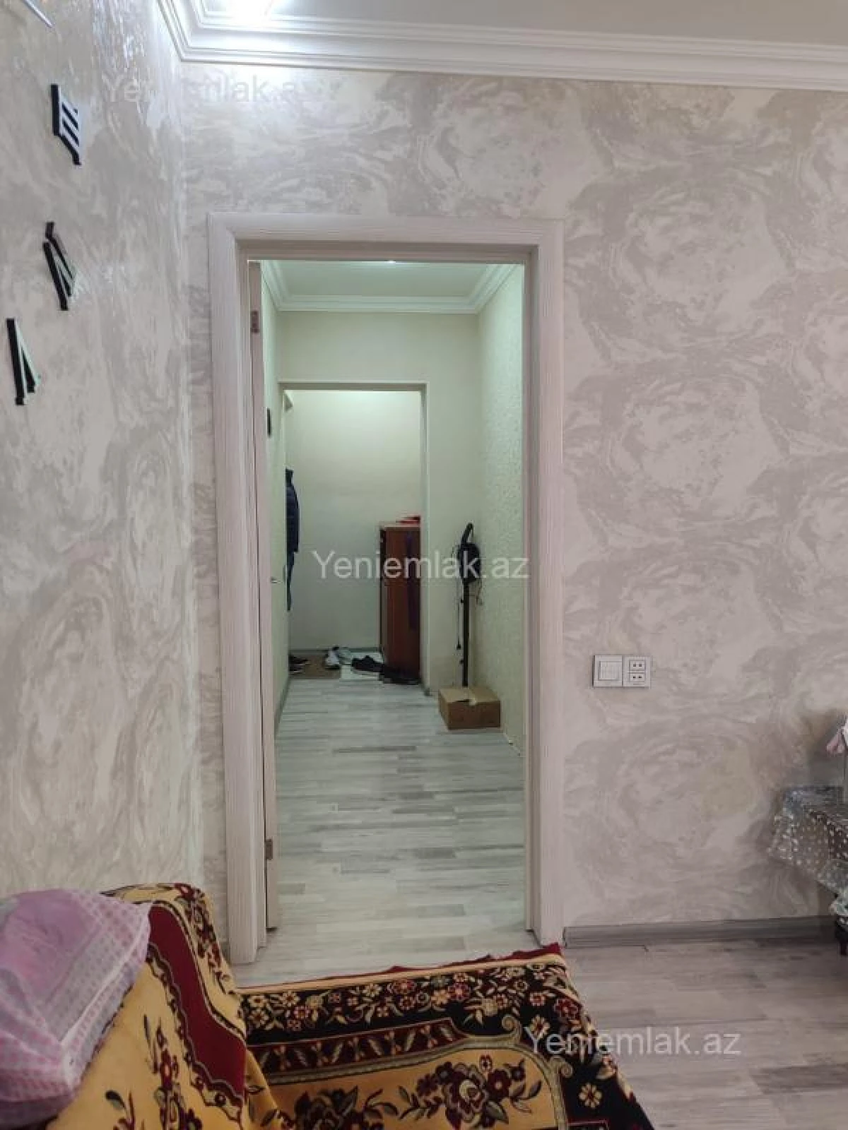 Satılır 2 otaqlı köhnə tikili 52 m²