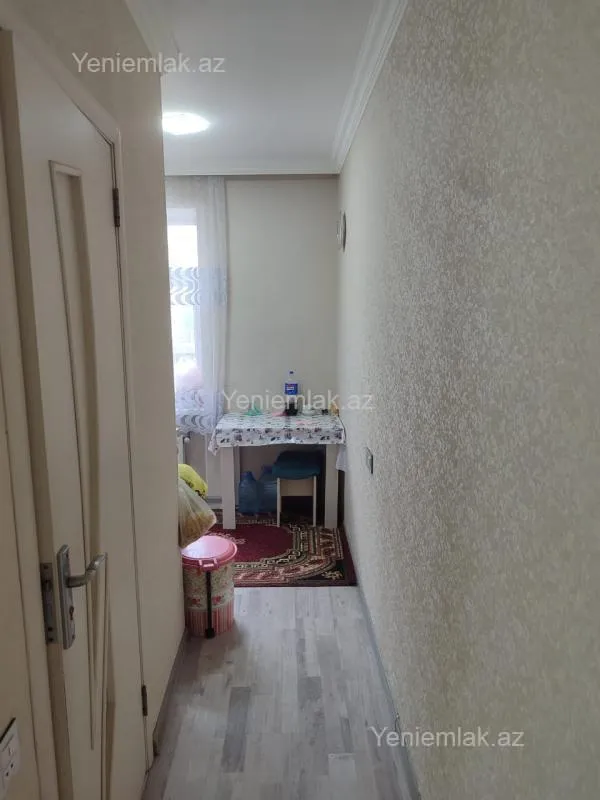 Satılır 2 otaqlı köhnə tikili 52 m²