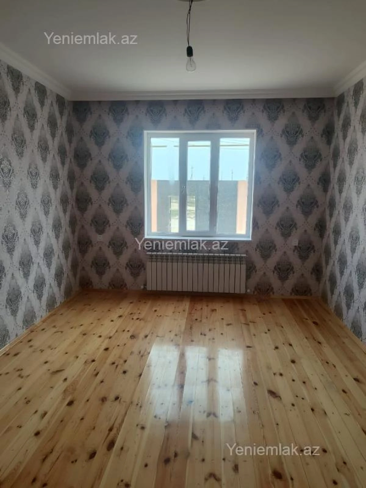 Satılır 4 otaqlı həyət evi 100 m²