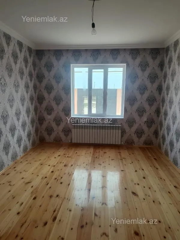 Satılır 4 otaqlı həyət evi 100 m²