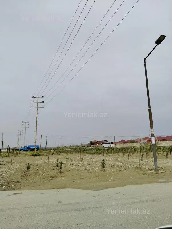 Satılır 4 otaqlı həyət evi 100 m²