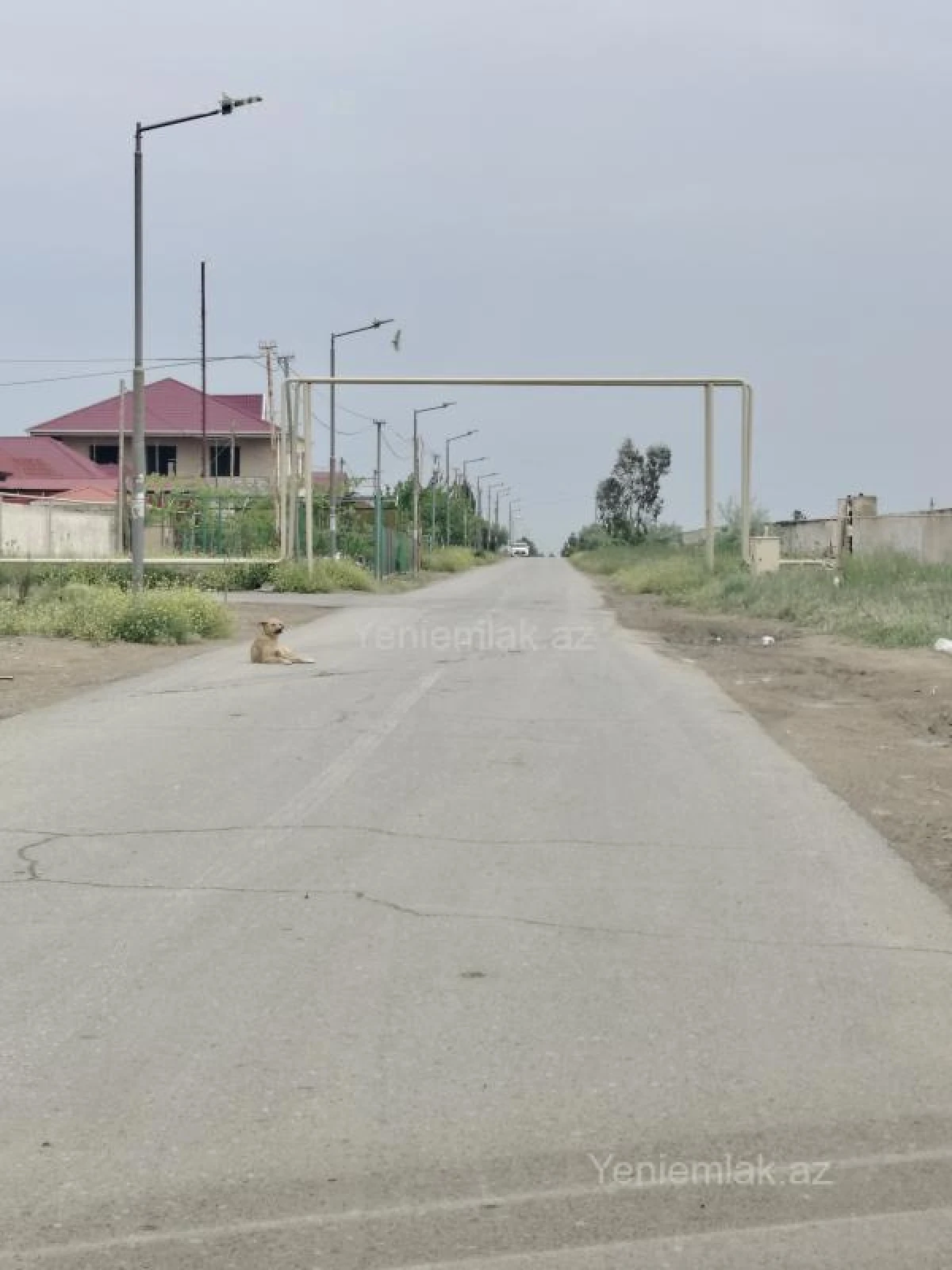 Satılır 4 otaqlı həyət evi 100 m²