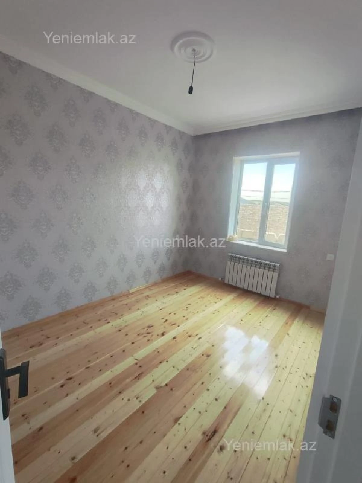 Satılır 4 otaqlı həyət evi 100 m²