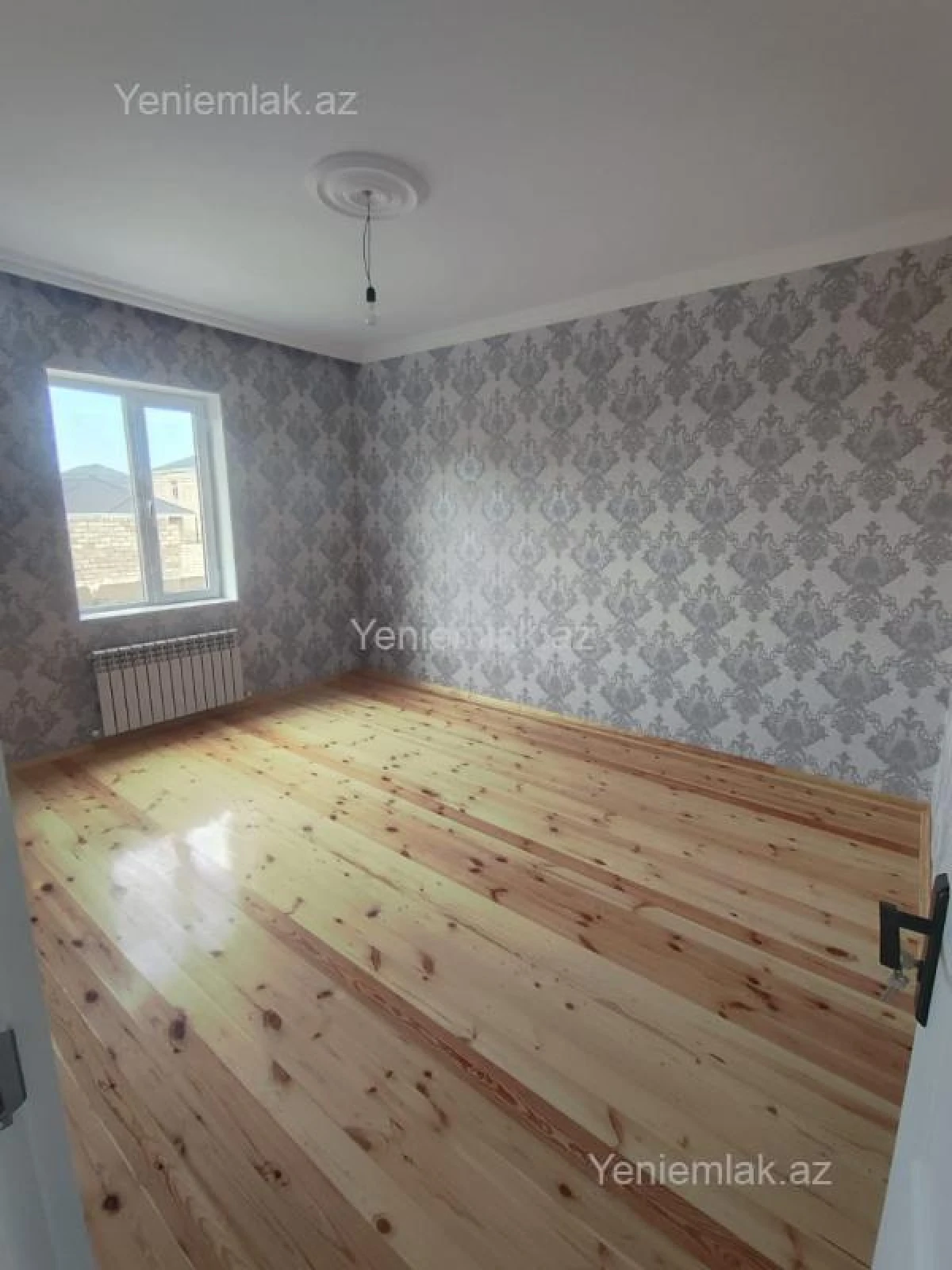 Satılır 4 otaqlı həyət evi 100 m²
