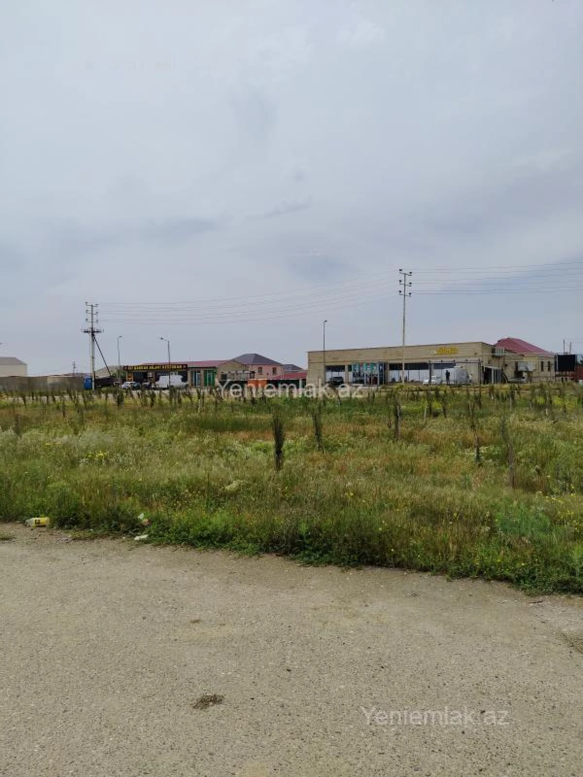 Satılır 4 otaqlı həyət evi 100 m²