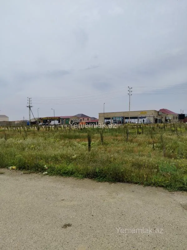 Satılır 4 otaqlı həyət evi 100 m²