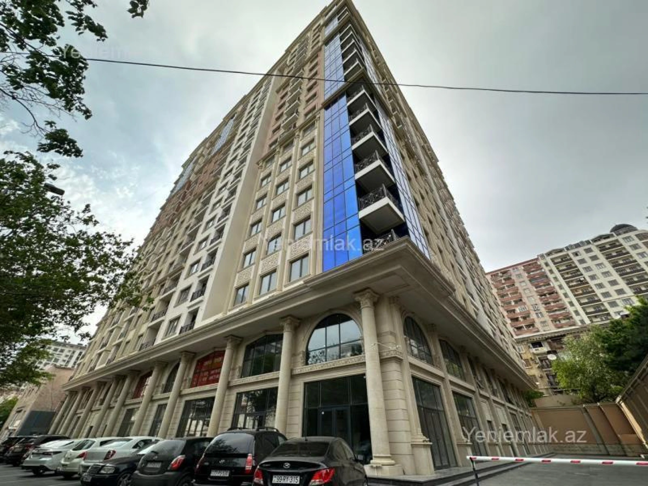 Satılır 3 otaqlı yeni tikili 153 m²