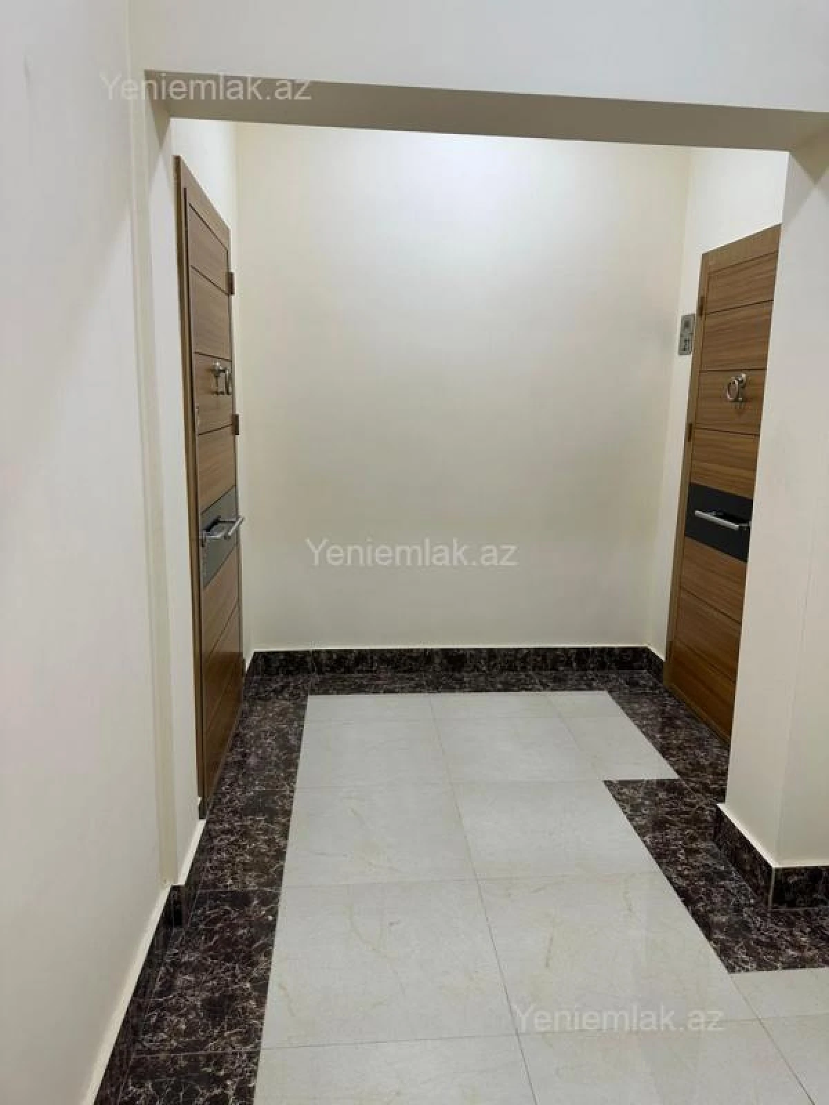 Satılır 3 otaqlı yeni tikili 153 m²