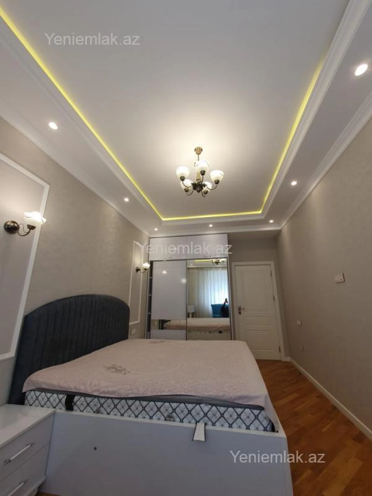Satılır 4 otaqlı yeni tikili 136 m²