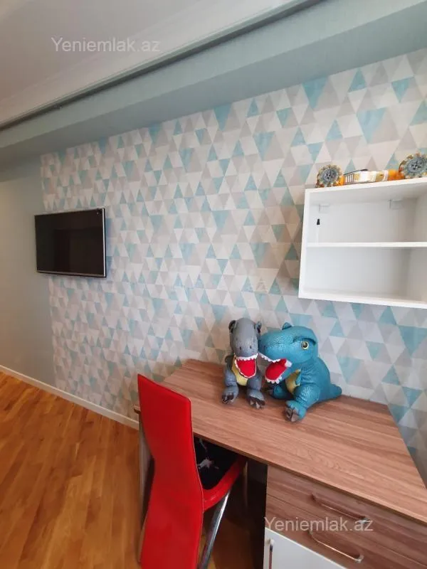 Satılır 4 otaqlı yeni tikili 136 m²