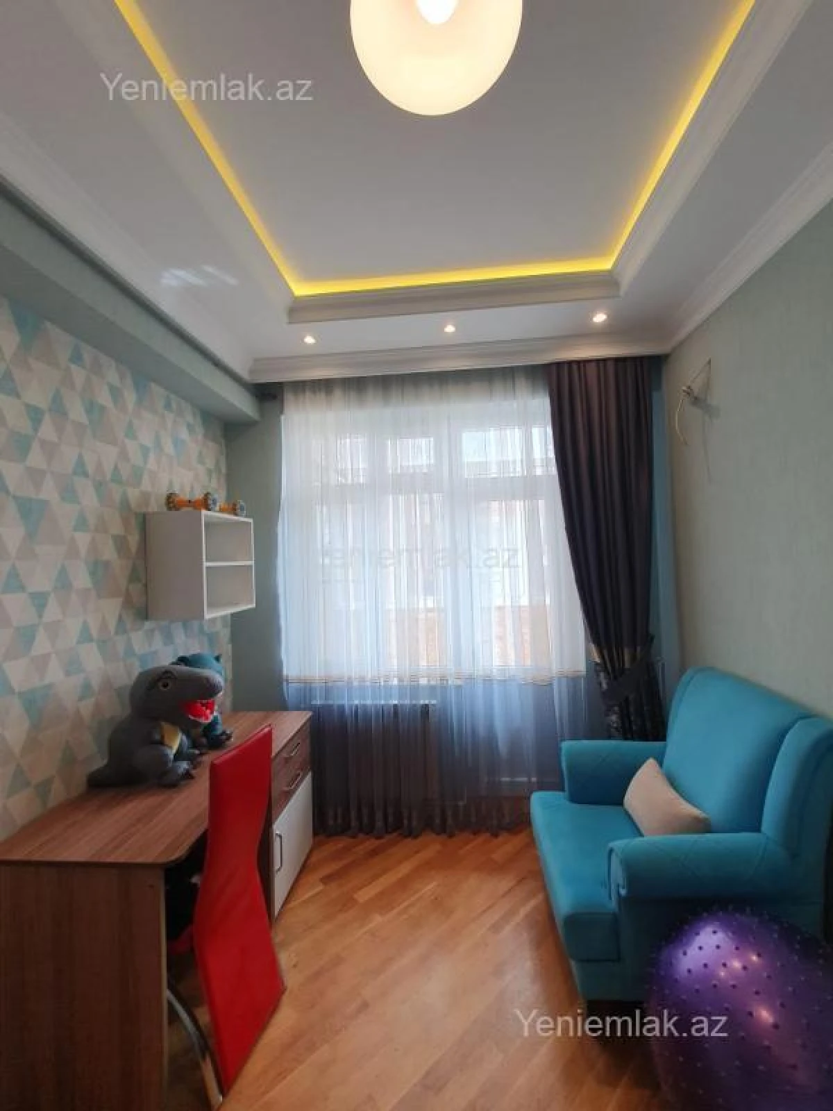 Satılır 4 otaqlı yeni tikili 136 m²