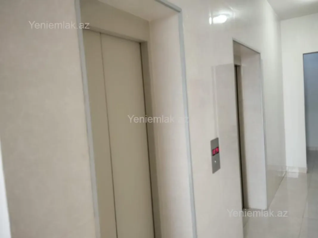 Satılır 2 otaqlı yeni tikili 74 m²