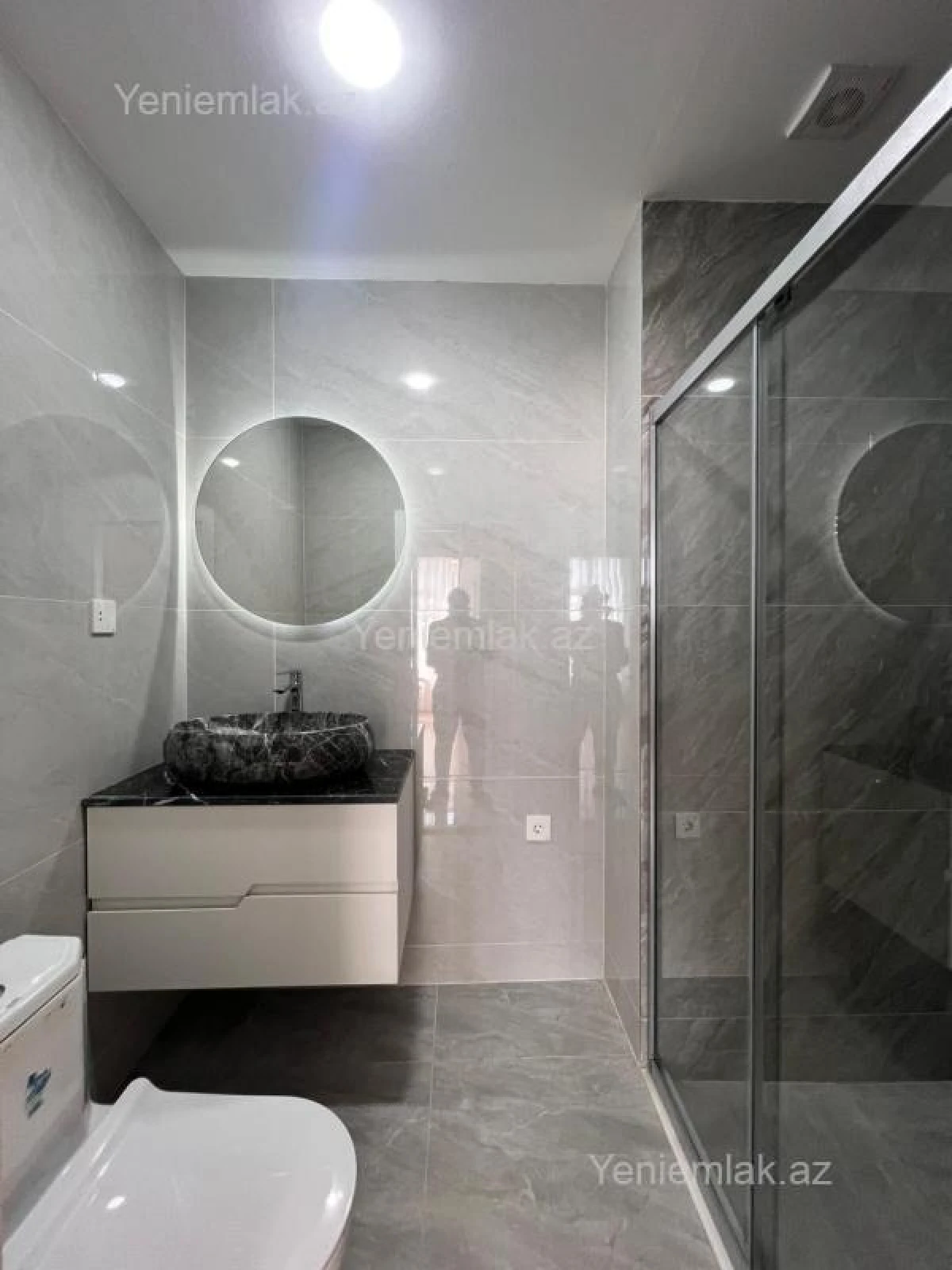 Satılır 3 otaqlı yeni tikili 80 m²