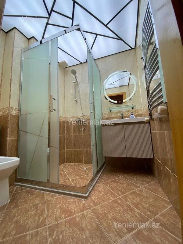 Satılır 2 otaqlı yeni tikili 86 m²