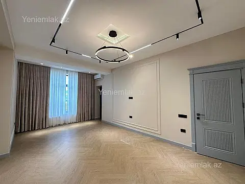Satılır 3 otaqlı yeni tikili 85 m²